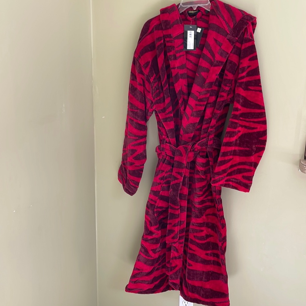 Roberto Cavalier Unisex Zebra Shawl Bathrobe Red Size XXL - Picture 1 of 15